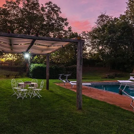 Villa Alfina 10 *
